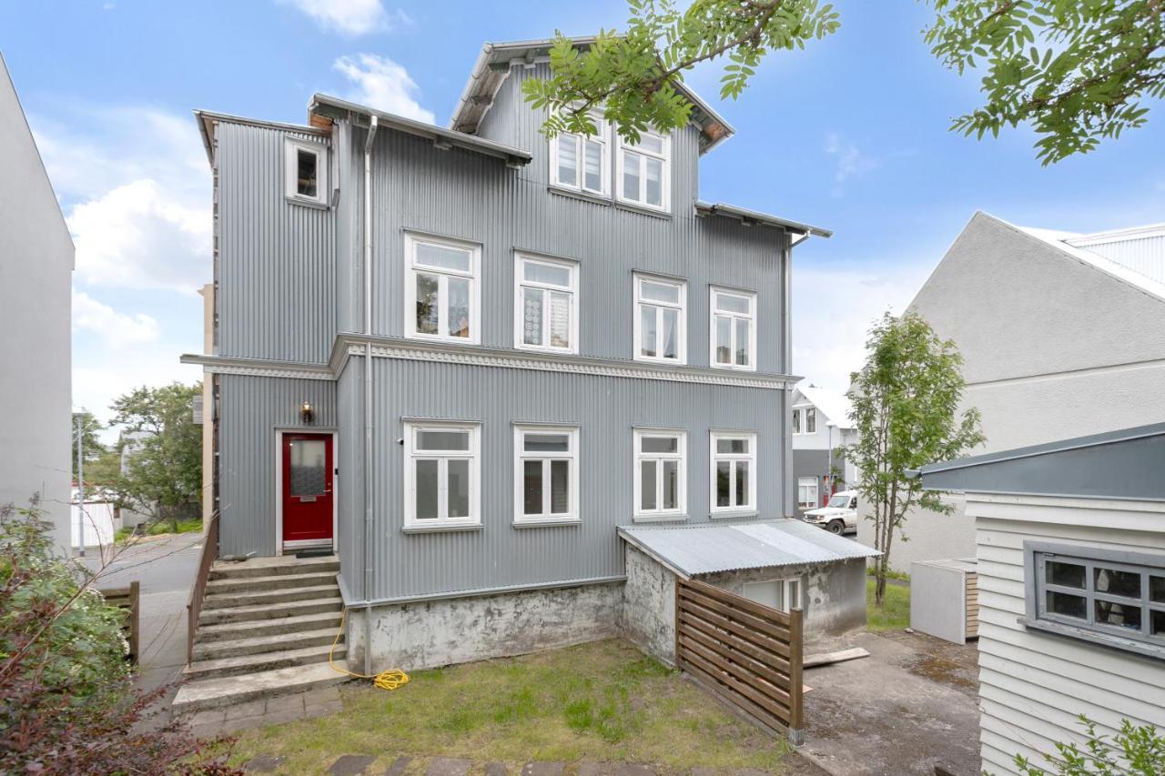 Rustic Retreat In The Center Of Reykjavik Apartment Exterior foto